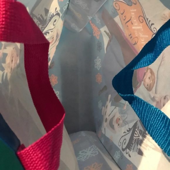 Disney Frozen Bundle - Picture 10 of 10